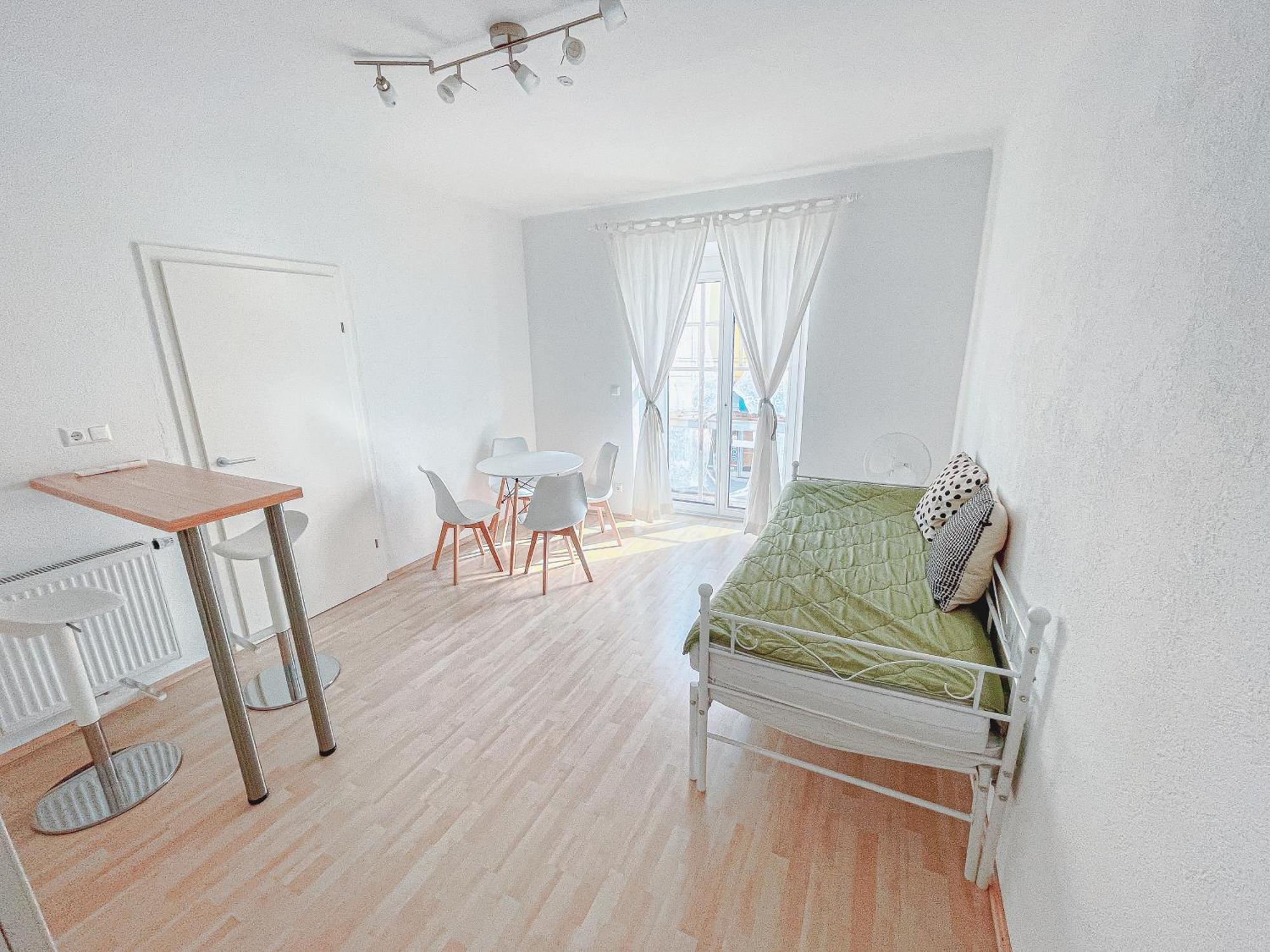 Apartament Contactless Self-Check-In - Studio, 5 Minutes To Center Graz Zewnętrze zdjęcie